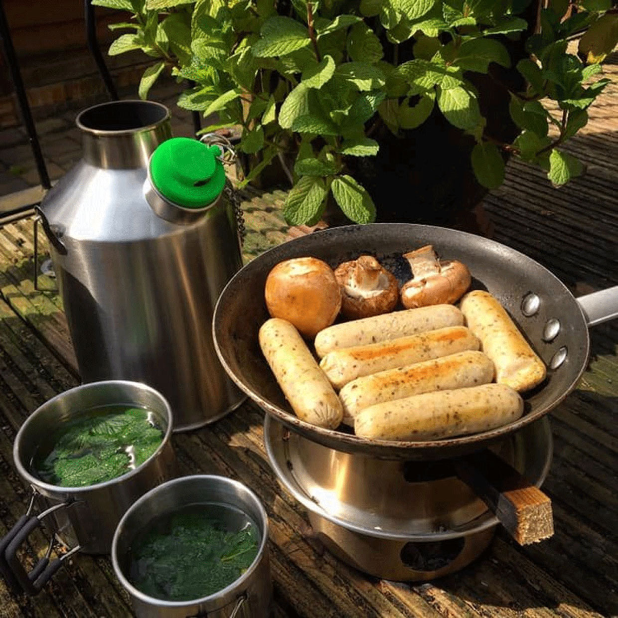 Kelly Kettle - Camp Kettle & Stove - No Gas or Electric